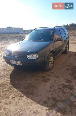 Універсал Volkswagen Golf 2000 в 