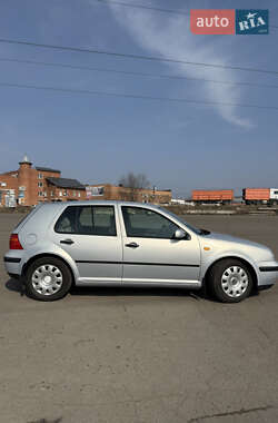 Хетчбек Volkswagen Golf 1998 в Полтаві