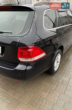 Універсал Volkswagen Golf 2008 в 