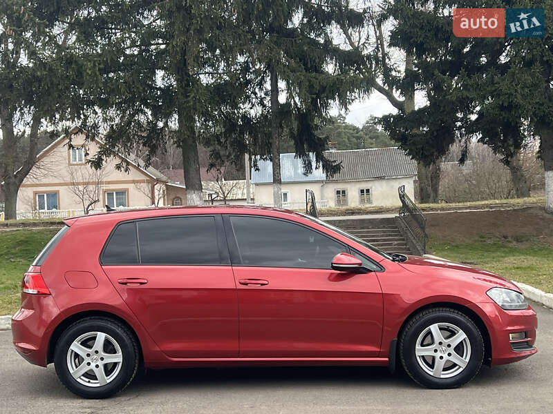 Хетчбек Volkswagen Golf 2013 в Кременці