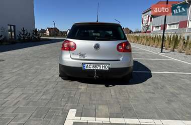 Хэтчбек Volkswagen Golf 2008 в 