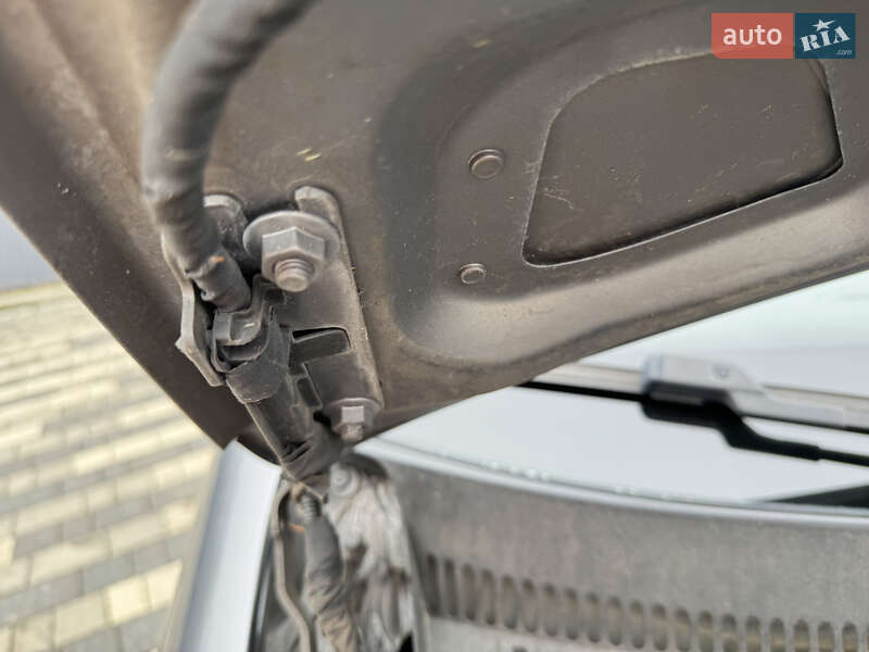 Хетчбек Volkswagen Golf 2007 в Сваляві