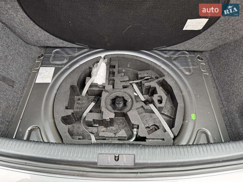 Хетчбек Volkswagen Golf 2007 в Сваляві