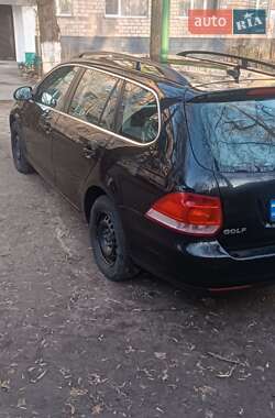 Универсал Volkswagen Golf 2009 в 