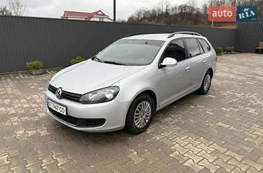 Универсал Volkswagen Golf 2012 в 