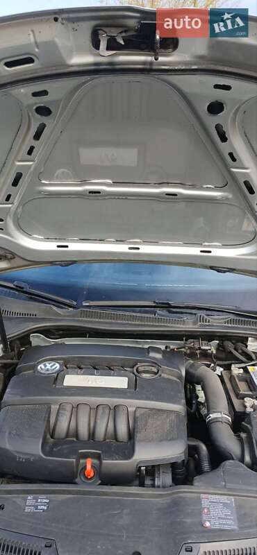 Хэтчбек Volkswagen Golf 2008 в Шишаки фото 9 Хэтчбек Volkswagen Golf 2008 в Шишаки