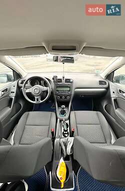 Хетчбек Volkswagen Golf 2009 в Івано-Франківську