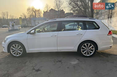 Универсал Volkswagen Golf 2014 в 