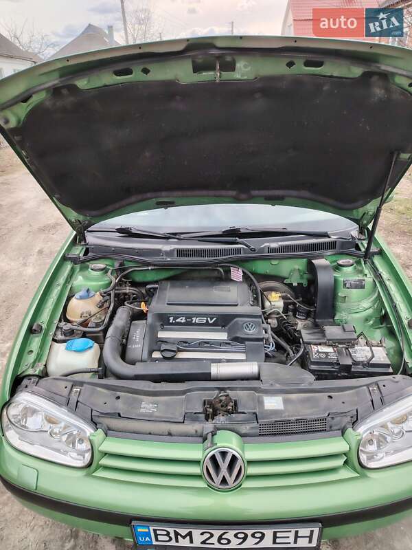 Хэтчбек Volkswagen Golf 1998 в Ахтырке