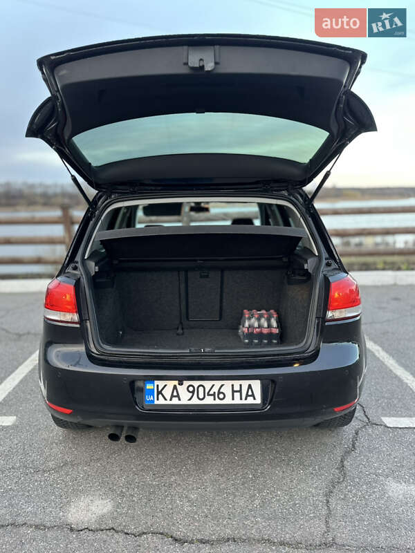 Хэтчбек Volkswagen Golf 2008 в Белой Церкви