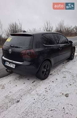 Хэтчбек Volkswagen Golf 2006 в 