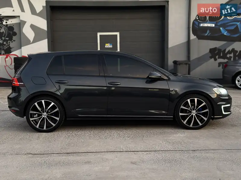 Volkswagen Golf 2015 VIN WVWZZZAUZFW805440 фото оголошення 5 з 86