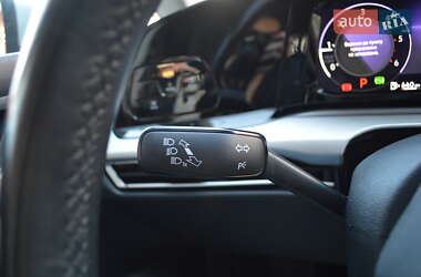 Универсал Volkswagen Golf 2021 в 
