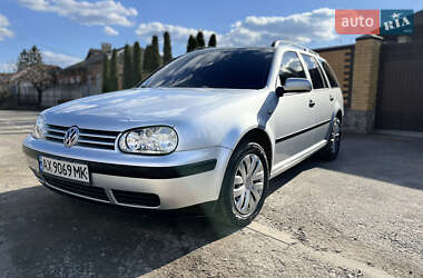 Универсал Volkswagen Golf 2000 в 