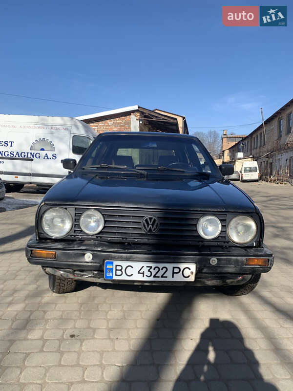 Хетчбек Volkswagen Golf 1988 в 