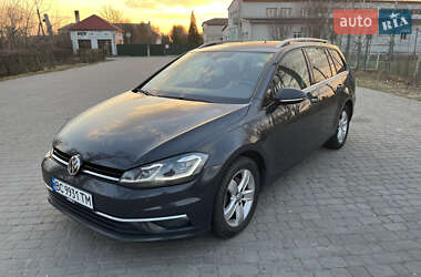 Универсал Volkswagen Golf 2018 в 