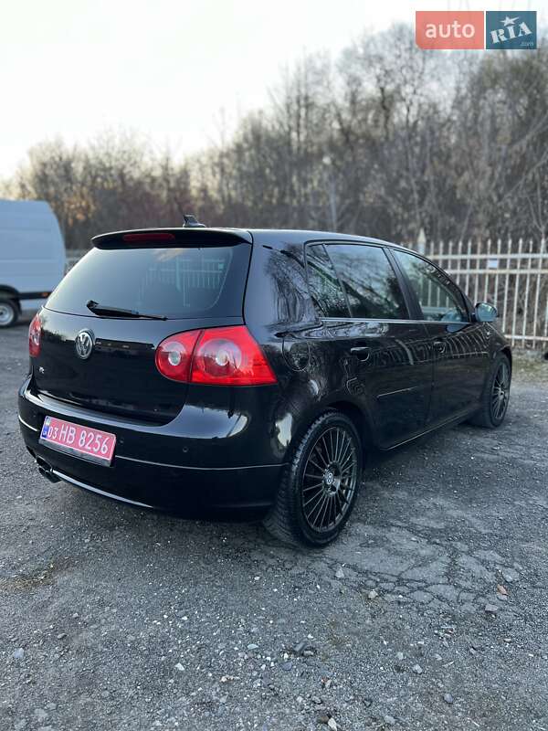 Хэтчбек Volkswagen Golf 2008 в Луцке