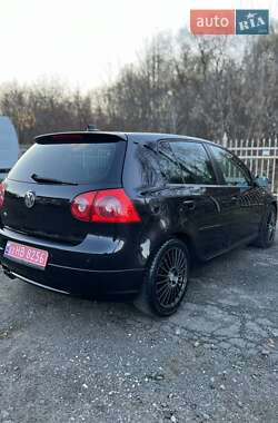 Хэтчбек Volkswagen Golf 2008 в 
