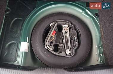 Хэтчбек Volkswagen Golf 1998 в 
