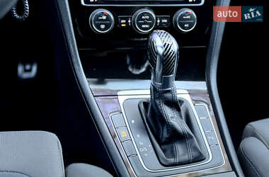 Універсал Volkswagen Golf 2017 в 