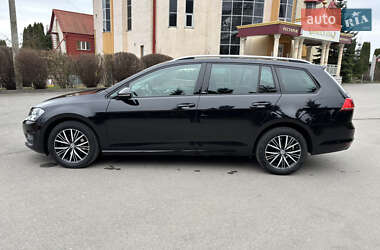 Универсал Volkswagen Golf 2017 в 
