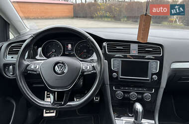 Универсал Volkswagen Golf 2017 в 