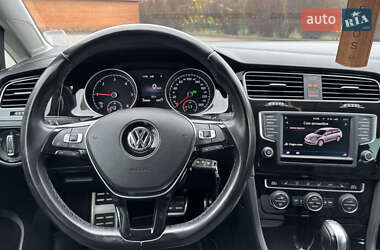 Универсал Volkswagen Golf 2017 в 