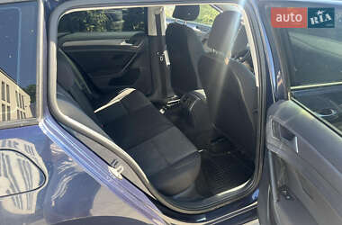 Универсал Volkswagen Golf 2014 в 