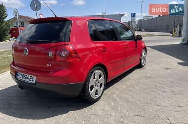Хетчбек Volkswagen Golf 2006 в 