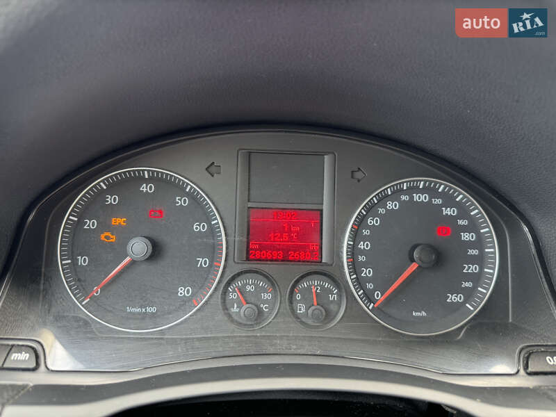 Универсал Volkswagen Golf 2007 в Черновцах