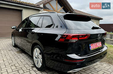 Универсал Volkswagen Golf 2022 в 