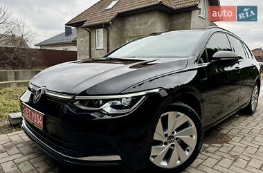 Универсал Volkswagen Golf 2022 в 