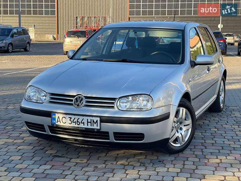 Volkswagen Golf 2001