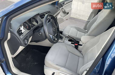 Универсал Volkswagen Golf 2015 в 
