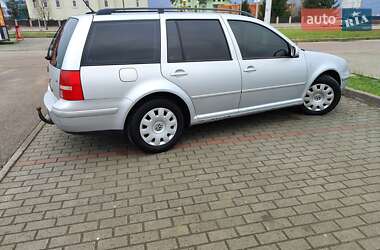 Универсал Volkswagen Golf 2003 в 