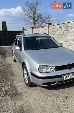 Универсал Volkswagen Golf 2006 в 