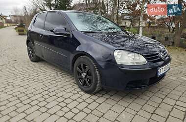 Хэтчбек Volkswagen Golf 2006 в 