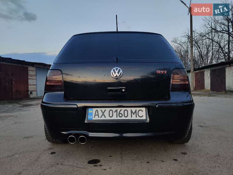 Хэтчбек Volkswagen Golf 2000 в Харькове