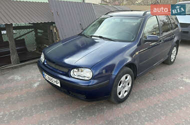 Универсал Volkswagen Golf 2001 в 