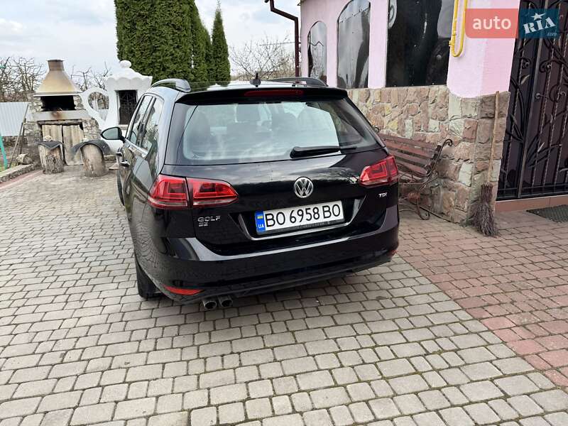 Универсал Volkswagen Golf 2015 в Тернополе