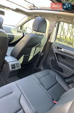Універсал Volkswagen Golf 2018 в 