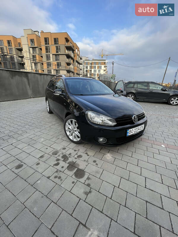 Универсал Volkswagen Golf 2012 в Тернополе