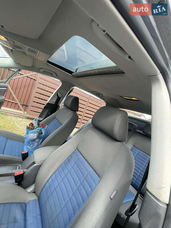 Хэтчбек Volkswagen Golf 2007 в Ивано-Франковске фото 6 Хэтчбек Volkswagen Golf 2007 в Ивано-Франковске