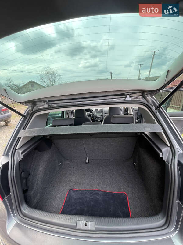 Хэтчбек Volkswagen Golf 2007 в Ивано-Франковске фото 4 Хэтчбек Volkswagen Golf 2007 в Ивано-Франковске