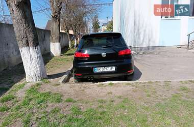 Хетчбек Volkswagen Golf 2009 в 