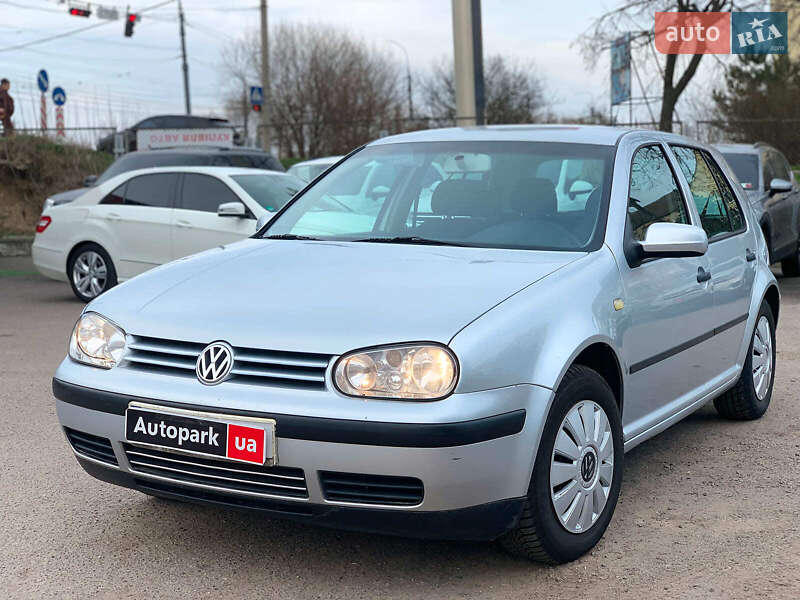Volkswagen Golf 2001