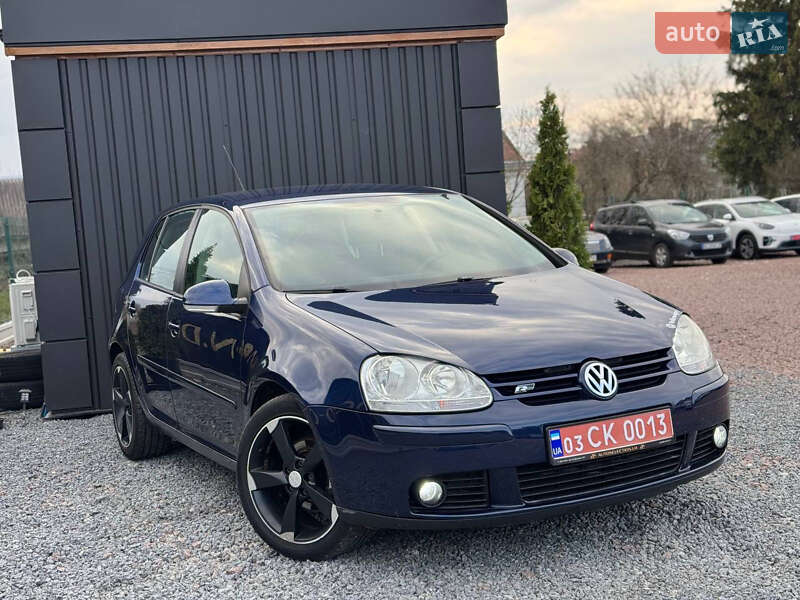 Хетчбек Volkswagen Golf 2008 в Дрогобичі