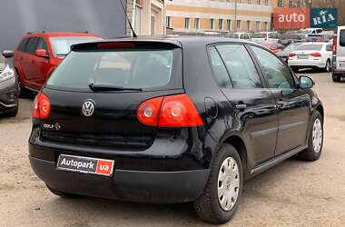 Хэтчбек Volkswagen Golf 2006 в 