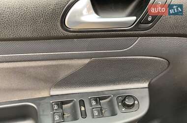 Хэтчбек Volkswagen Golf 2006 в 