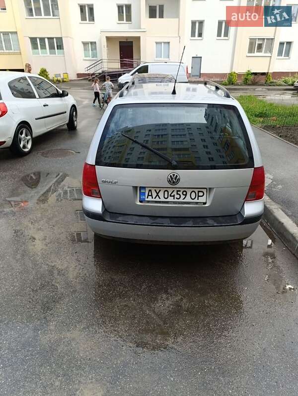 Универсал Volkswagen Golf 2003 в Харькове